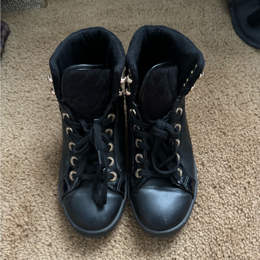 High top sneakers